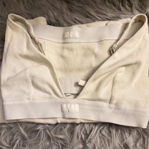 Skims Set - Picture 3 of 4